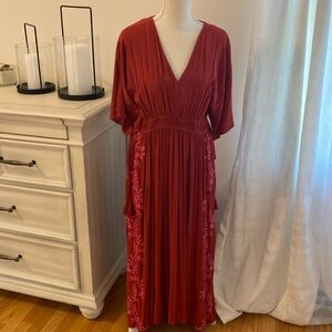 Know Rose Maxi dress!